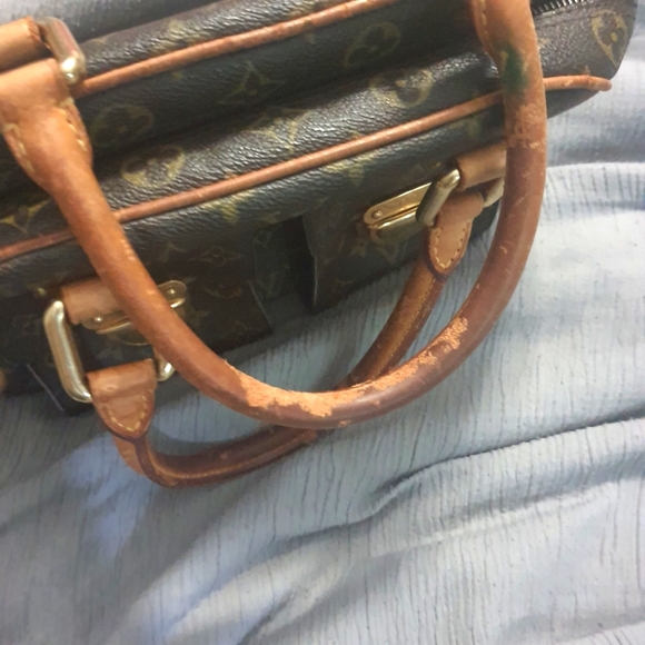 Louis Vuitton Manhattan PM - Picture 15 of 16